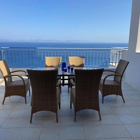 Akoumaros Breeze Villa Gytheio Exteriör bild